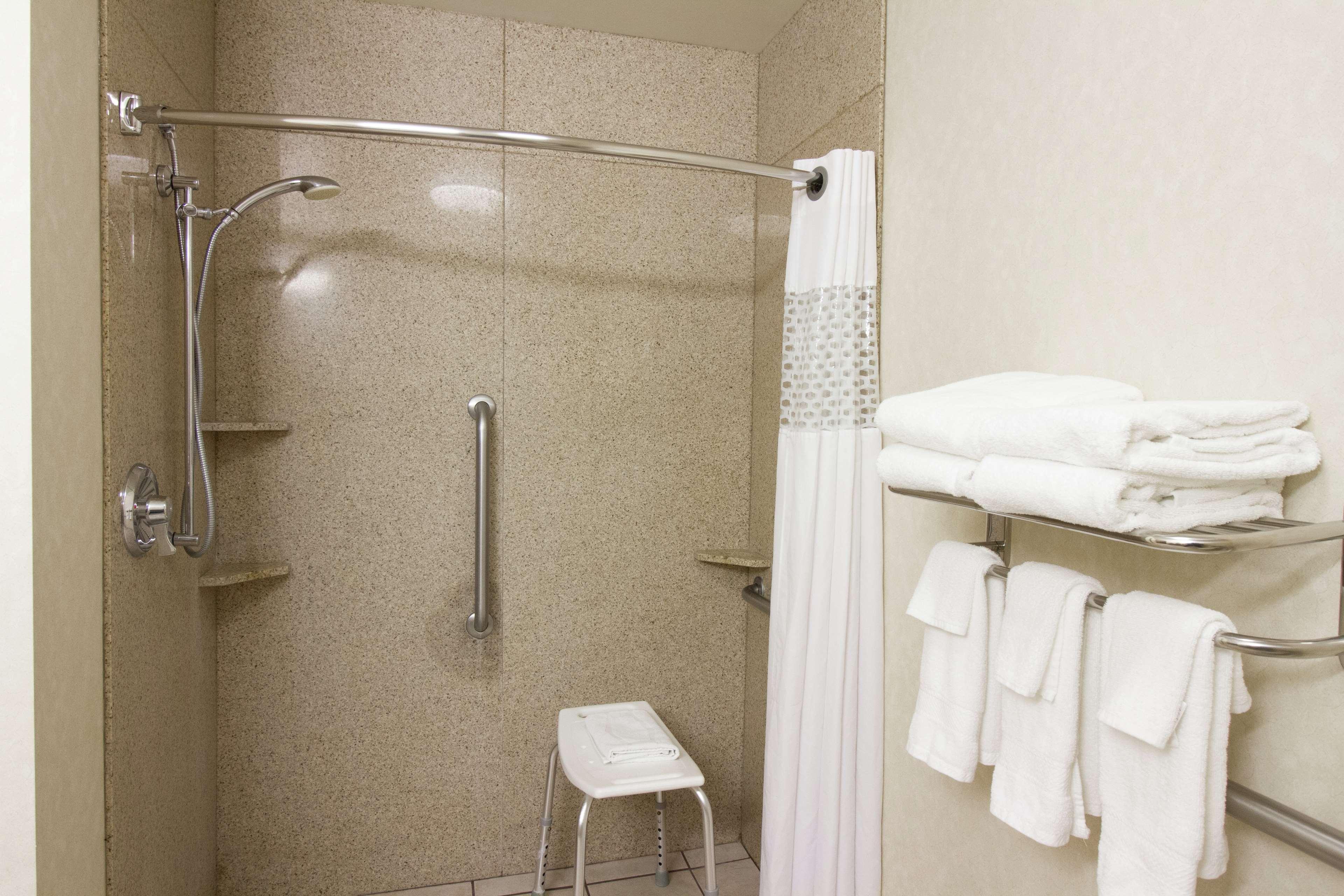 Hampton Inn Norfolk Exterior foto