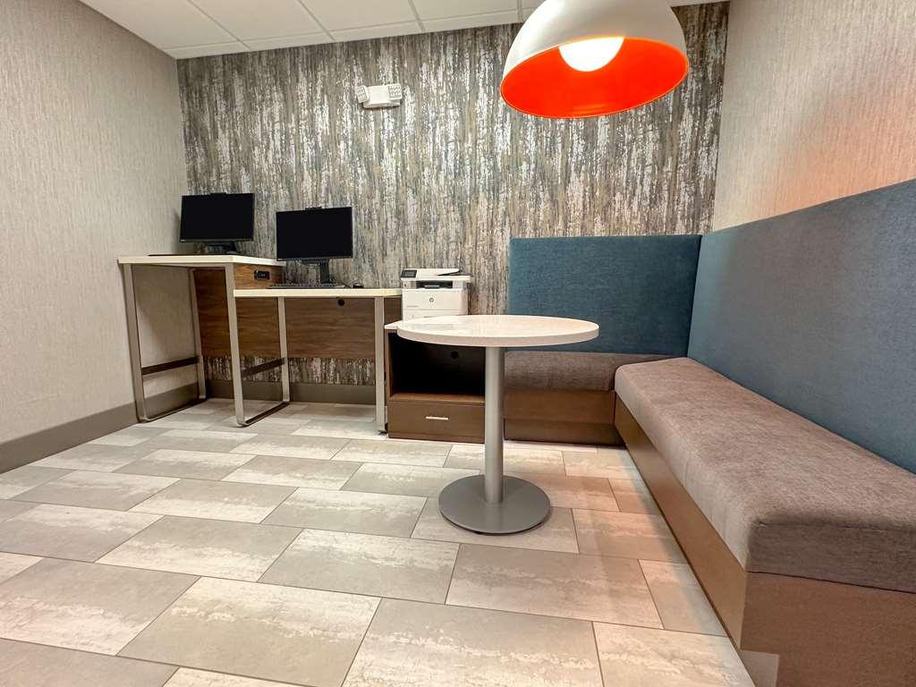 Hampton Inn Norfolk Einrichtungen foto