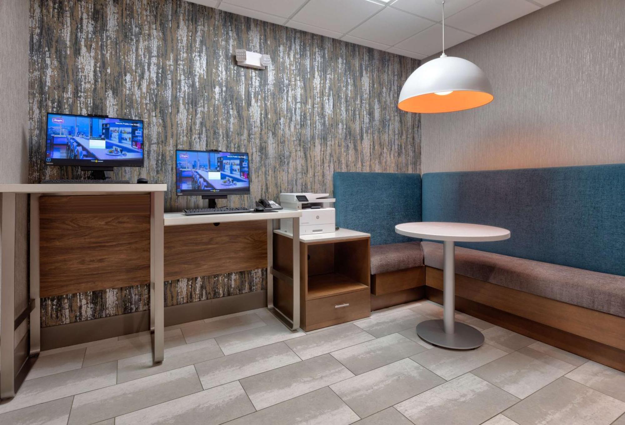 Hampton Inn Norfolk Exterior foto
