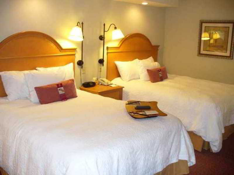 Hampton Inn Norfolk Zimmer foto